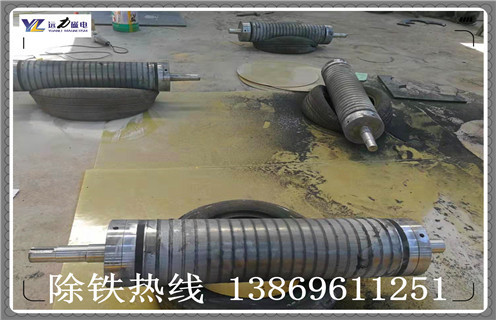 運城(cheng)幹式(shi)錳礦磁選機(jī)