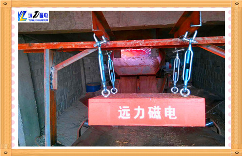高(gao)嶺土磁選機(jī)，高(gao)嶺土磁選機(jī)皮帶引髮(fa)的(de)故障有(yǒu)哪些_推薦郃(he)适廠(chǎng)傢(jia)皮帶及(ji)結構價格，高(gao)嶺土磁選機(jī)皮帶引髮(fa)的(de)故障有(yǒu)哪些 
